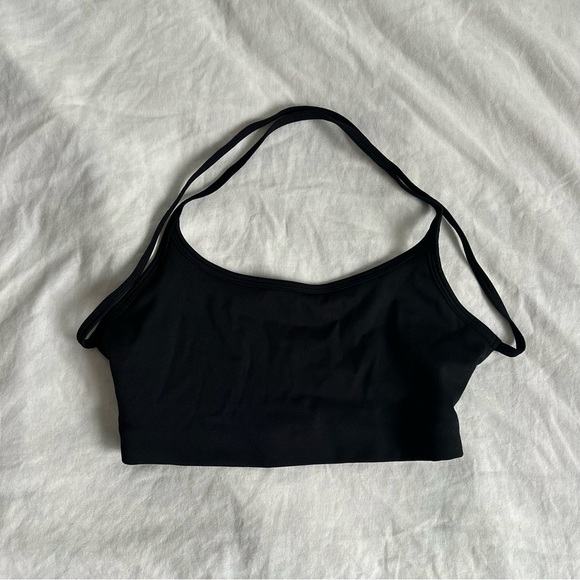 Black Backless Sports Bra - Picture 1 of 2